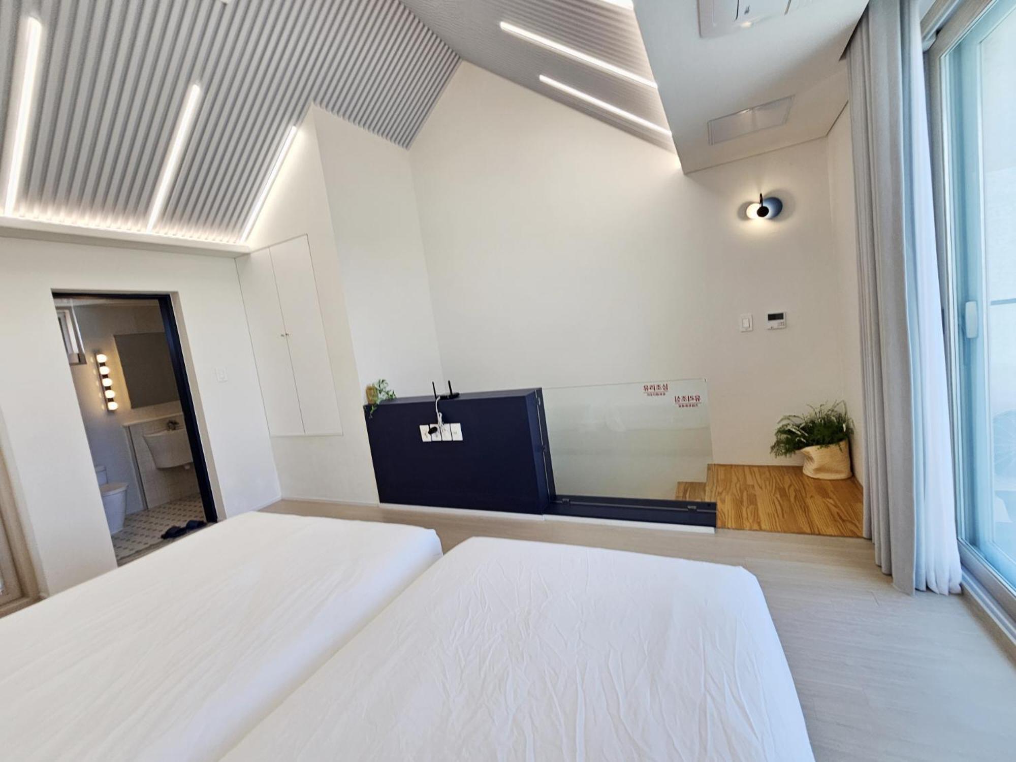 Jeju Badayeon Villa Seogwipo Exterior photo