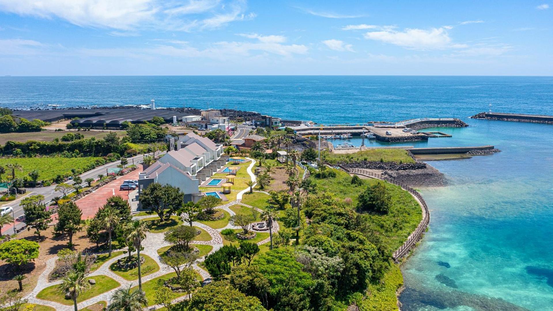 Jeju Badayeon Villa Seogwipo Exterior photo